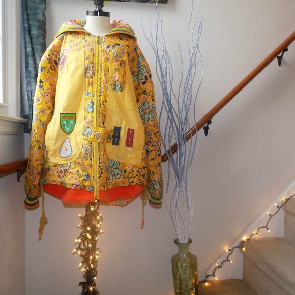Paisley Floral Puffer Patch Hooded Coat Size Large/XL Yellow Orange Multicolor - Picture 1 of 6